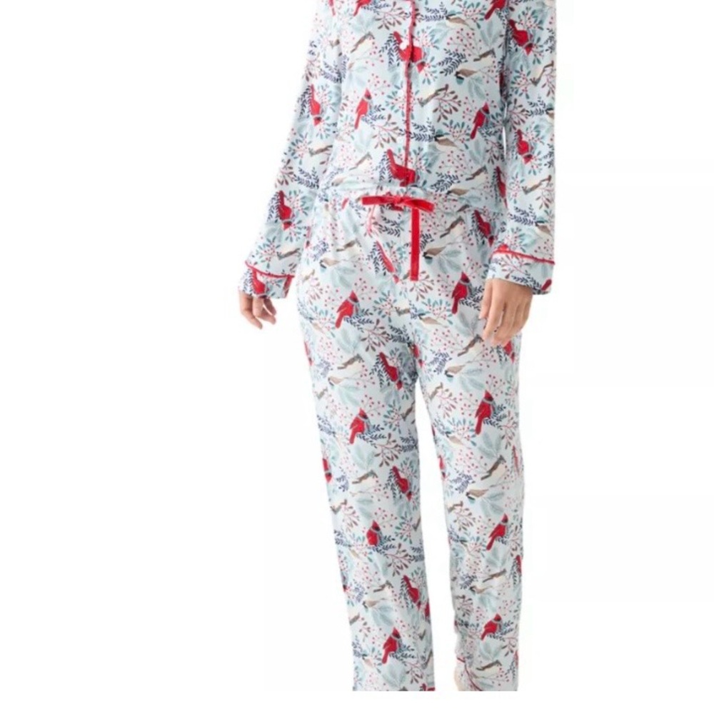 Kim Rogers cardinal pajama set